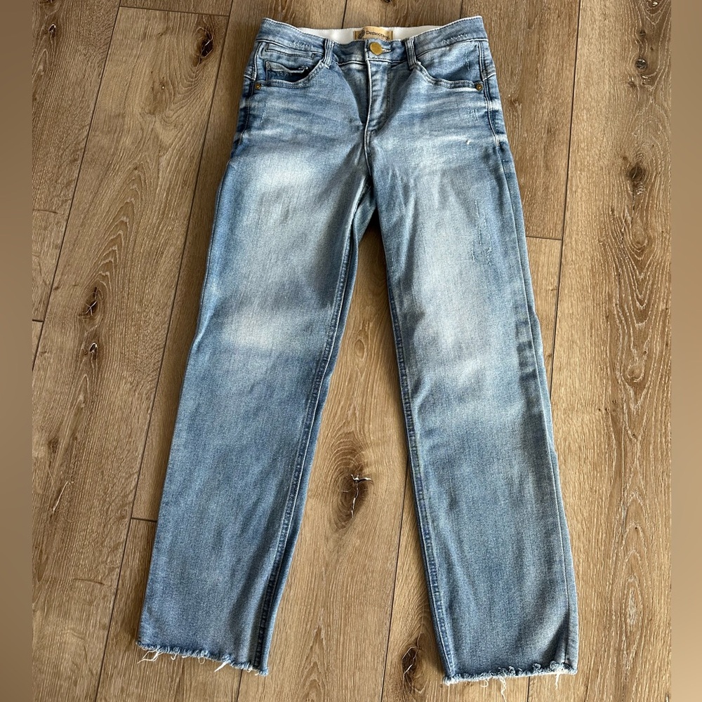 Democracy Ab Solution Jeans Size 2 Straight Leg Raw Hem 26.5” Inseam